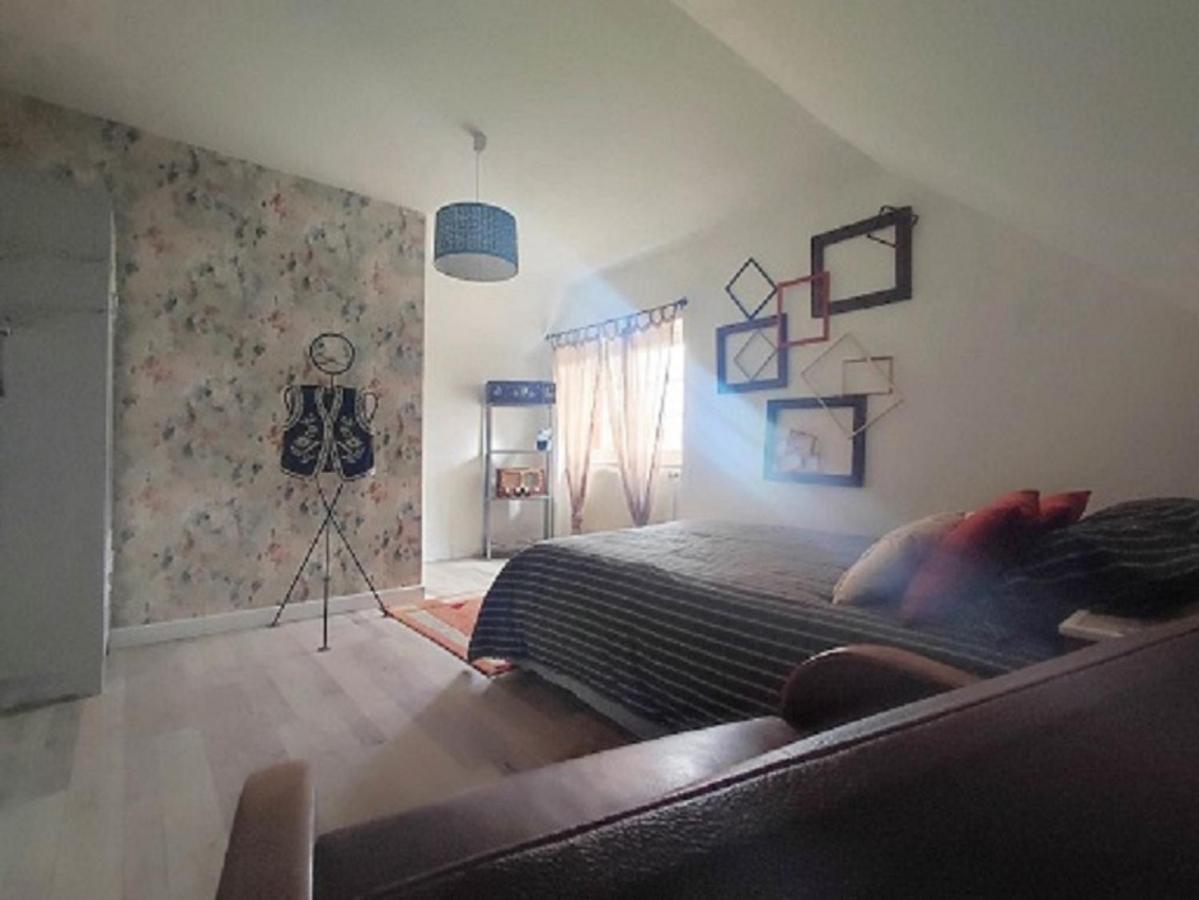 Le Clocooning Chambres D'Hotes Chez L'Habitant Billy  エクステリア 写真