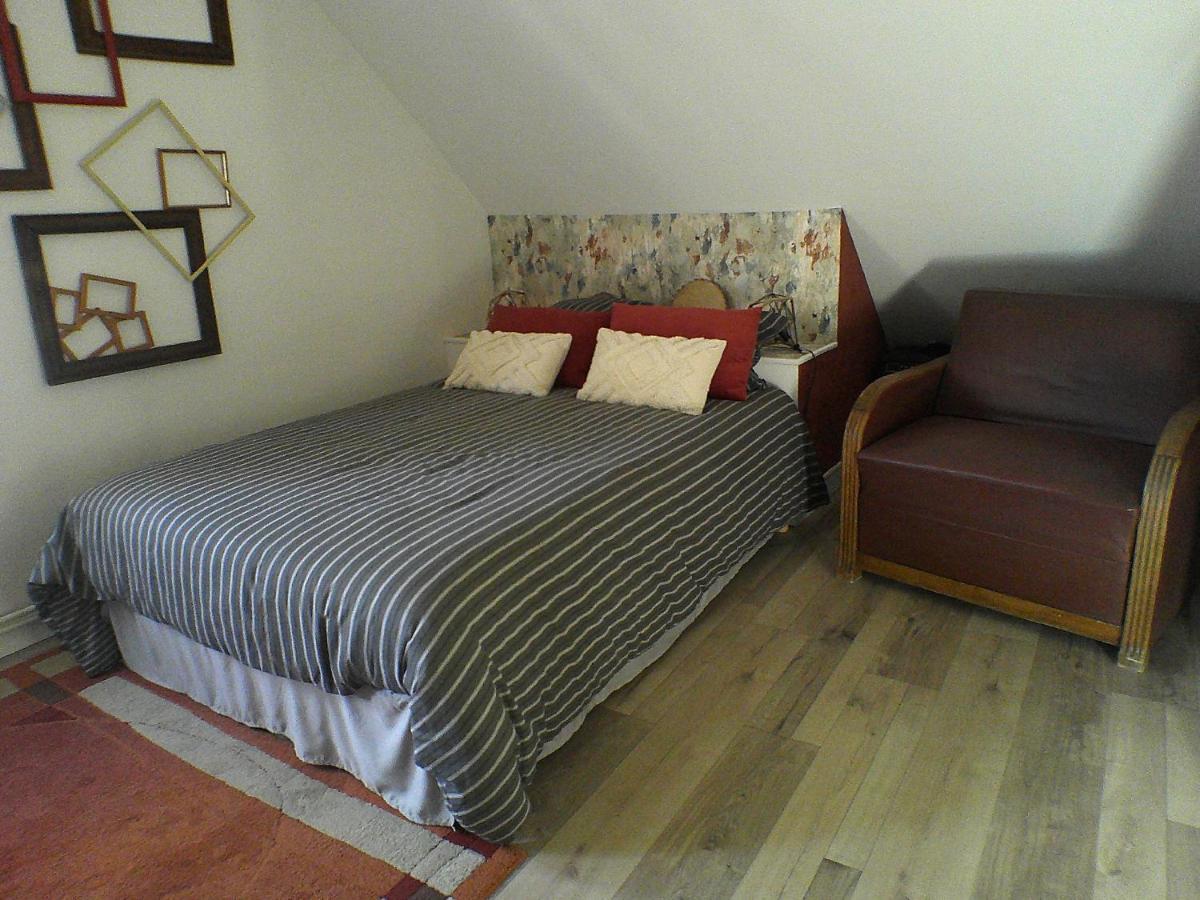 Le Clocooning Chambres D'Hotes Chez L'Habitant Billy  エクステリア 写真